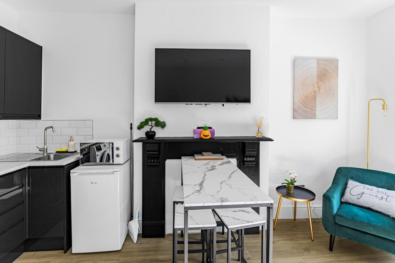 Modern 3 And 2 Bedroom Apartment In Maida Vale London Exterior foto